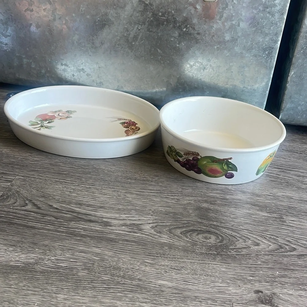 Wedgwood vintage two piece casserole set